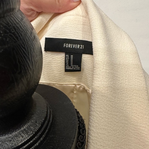 Cream Blazer - Picture 3 of 3